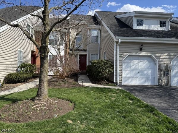 97 Giordano Dr, Unit 97, West Orange, NJ 07052