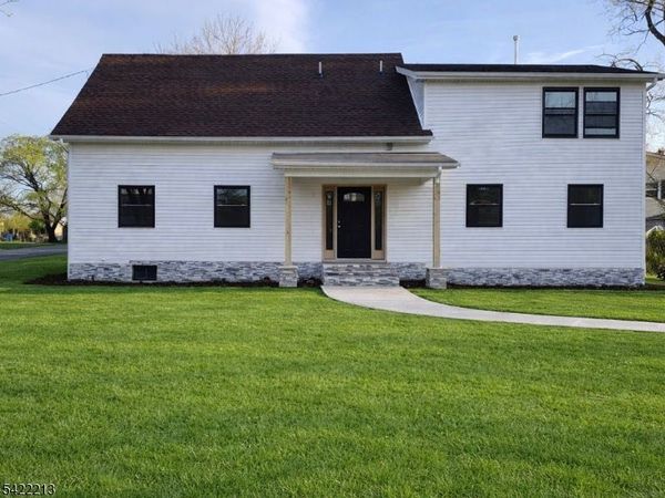 77 Greenbrook Rd, Middlesex, NJ 08846