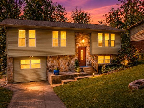 6608 Rockbridge Lane, Knoxville, TN 37921