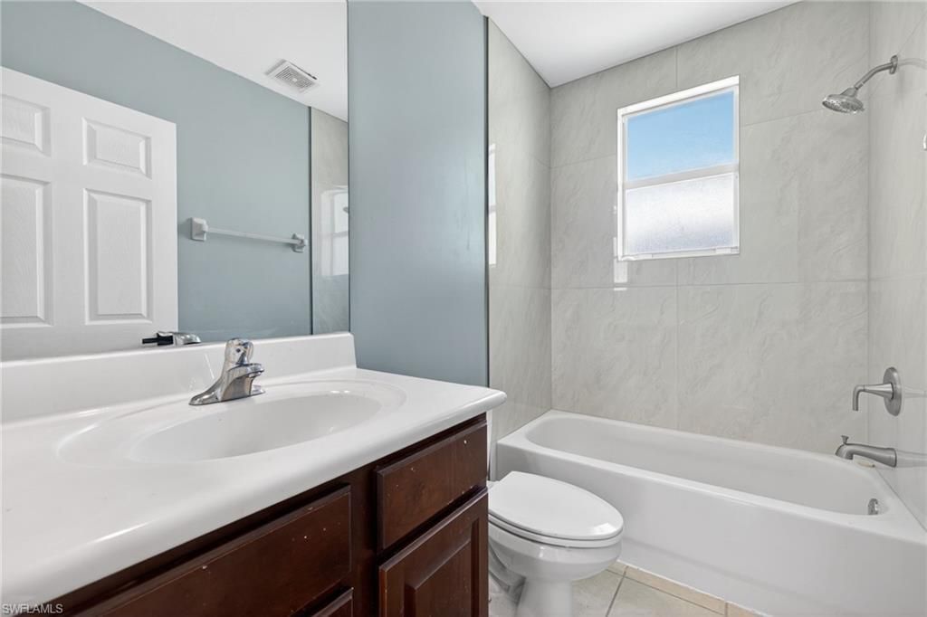 9734 Silvercreek Ct, Estero, FL 33928 Photo