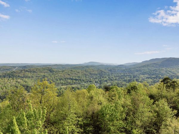 0 Bluff Ledge Trail, Hixson, TN 37343