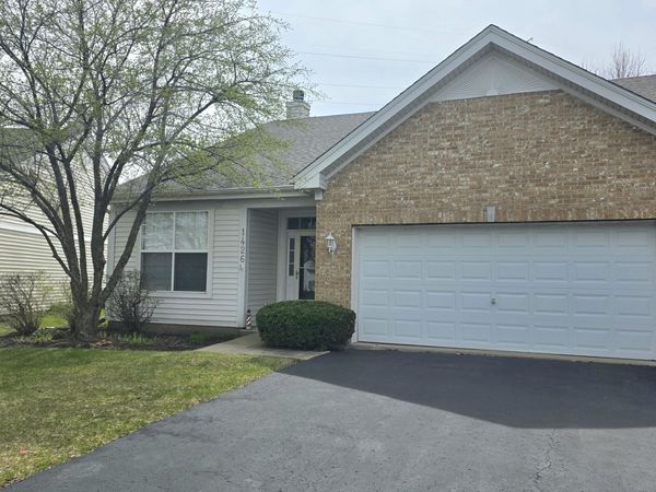 1426 Cambria Drive, DeKalb, IL 60115