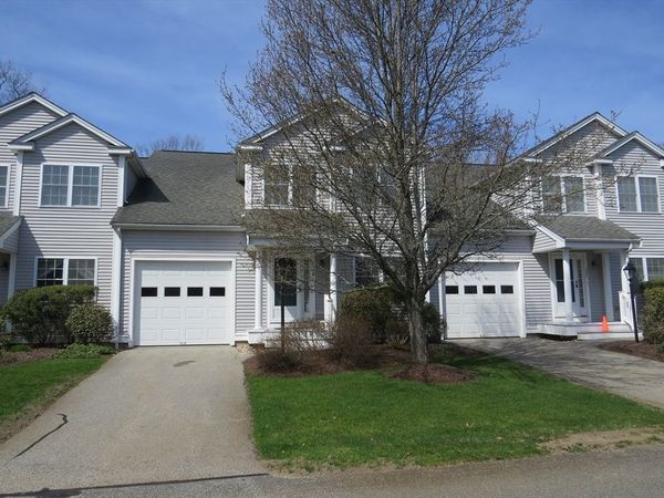 877 Auburnville Way, Unit J4, Whitman, MA 02382