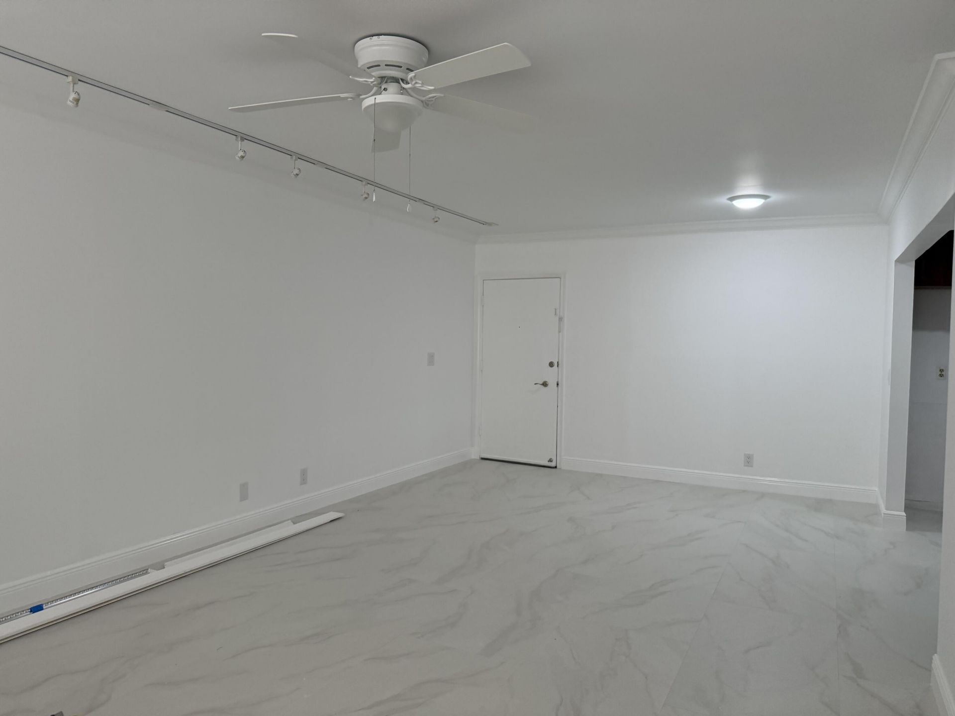 2161 NE 68 Street Ne, Unit 303, Fort Lauderdale, FL 33308 Photo