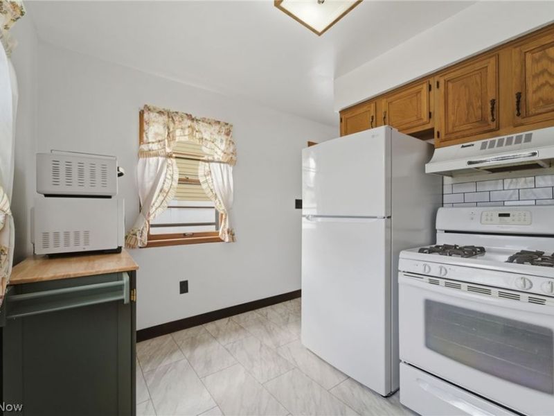 2922 Columbus Avenue, Ashtabula, OH 44004 Photo 13