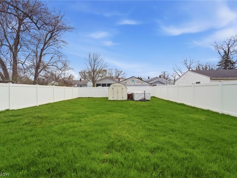 2922 Columbus Avenue, Ashtabula, OH 44004 Photo 6