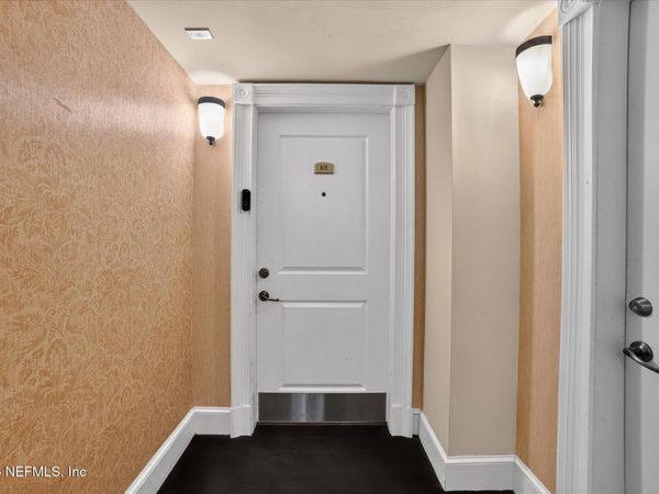400 E BAY Street, Unit 101, Jacksonville, FL 32202