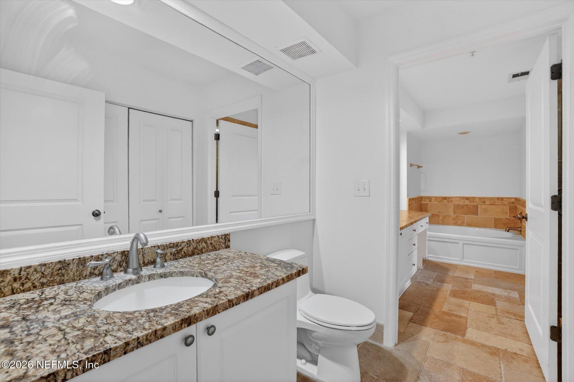 400 E Bay Street, Unit 101, Jacksonville, FL 32202 Photo