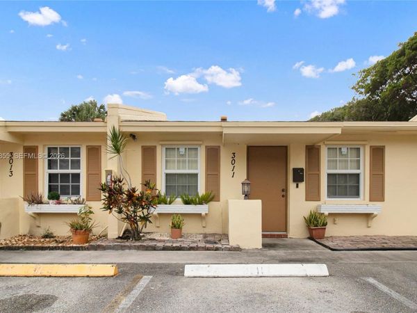 3011 NW 68th St, Unit 10F, Fort Lauderdale, FL 33309