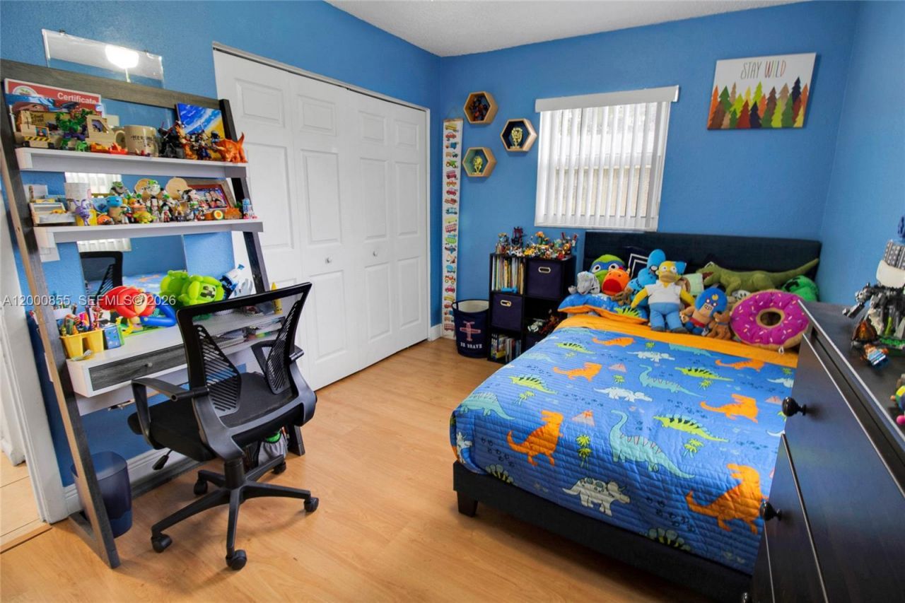 3011 NW 68th St, Unit 10F, Fort Lauderdale, FL 33309 Photo