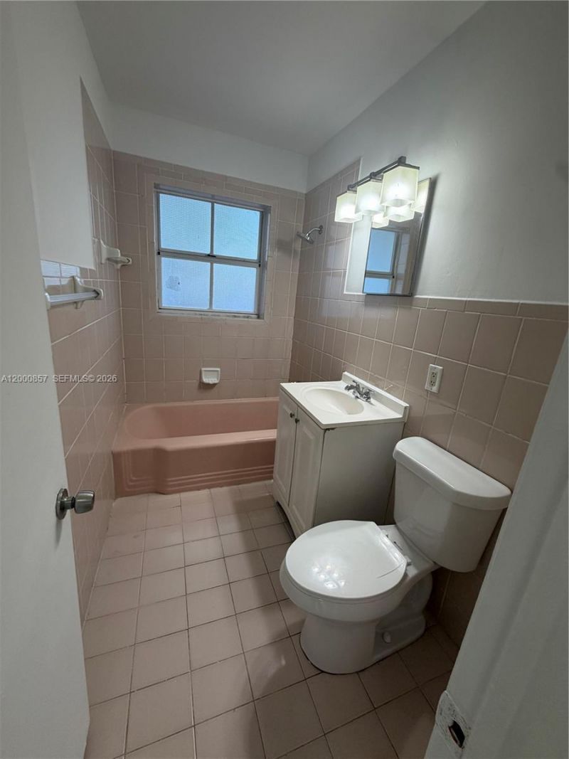 3828 SW 29th St, Unit 3828, Miami, FL 33134 Photo