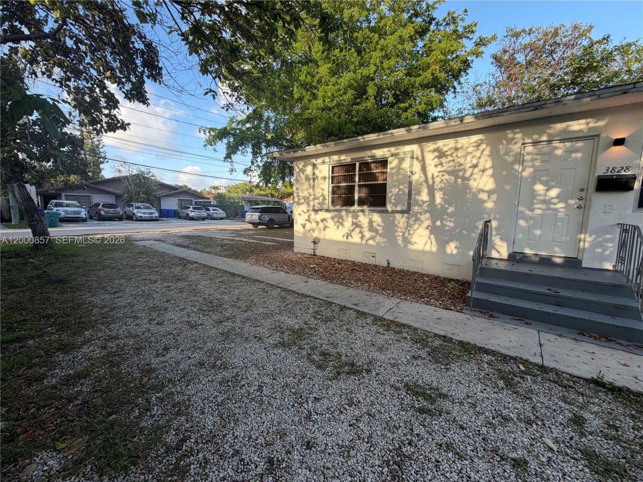 3828 SW 29th St, Unit 3828, Miami, FL 33134 Photo