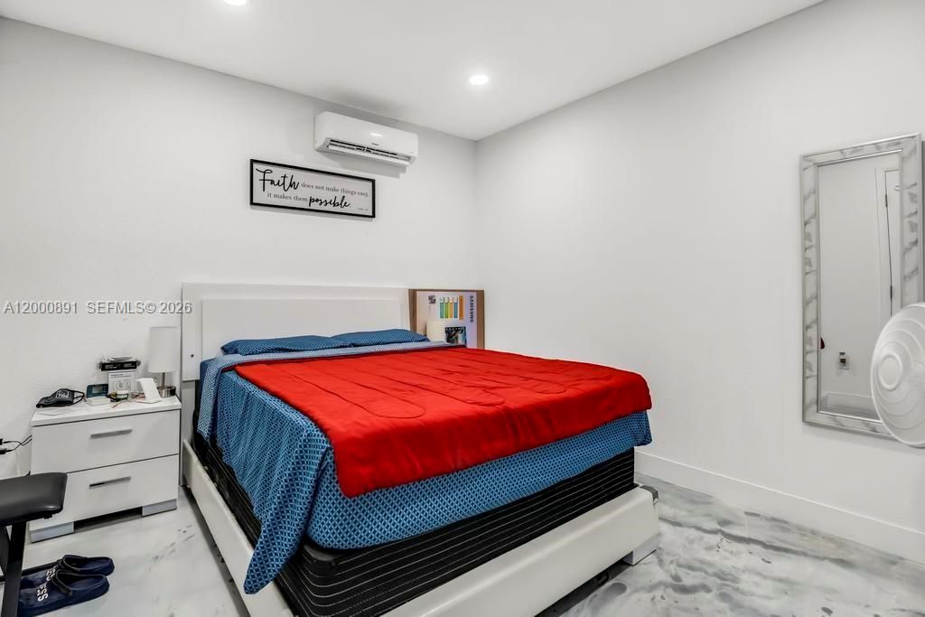 1301 N 74th Ter, Hollywood, FL 33024 Photo