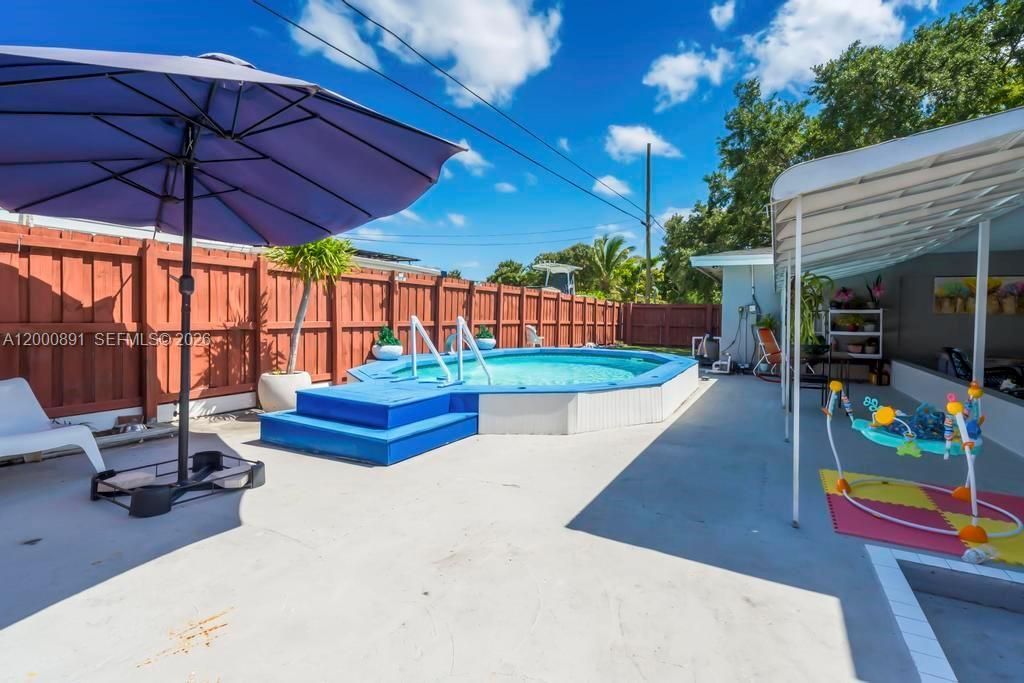 1301 N 74th Ter, Hollywood, FL 33024 Photo