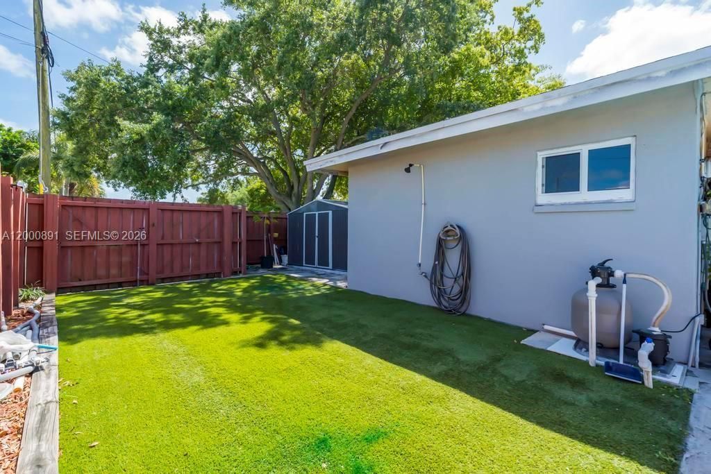 1301 N 74th Ter, Hollywood, FL 33024 Photo