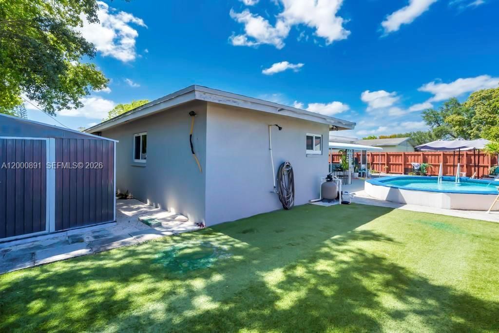 1301 N 74th Ter, Hollywood, FL 33024 Photo