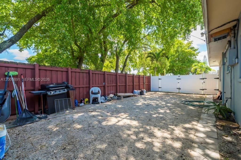 1301 N 74th Ter, Hollywood, FL 33024 Photo