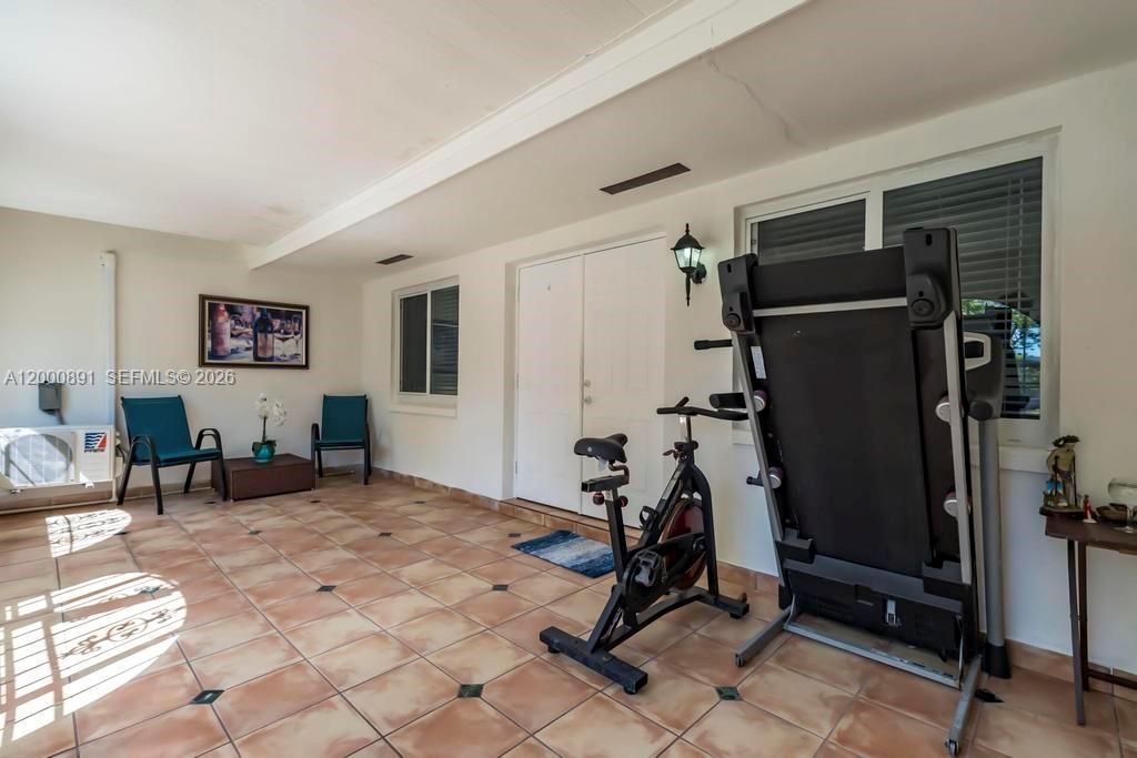 1301 N 74th Ter, Hollywood, FL 33024 Photo