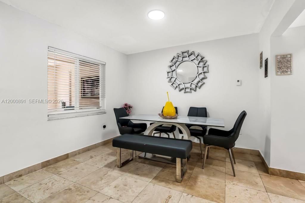 1301 N 74th Ter, Hollywood, FL 33024 Photo