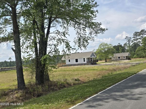 589 Stokestown Road, Wallace, NC 28466