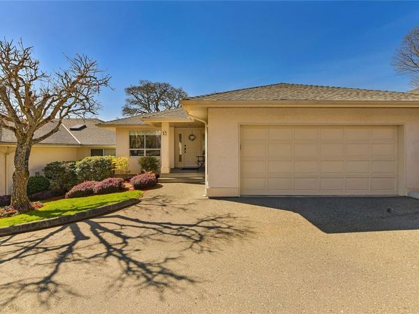 6038 Sterling Dr, Unit 13, Duncan, BC V9L 5K4