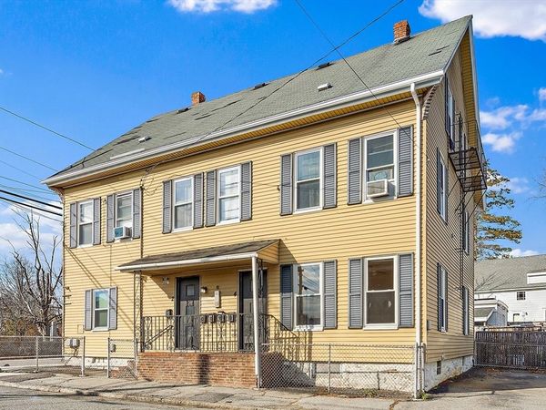 4 Sutherland St, Unit 4-1, Lowell, MA 01850
