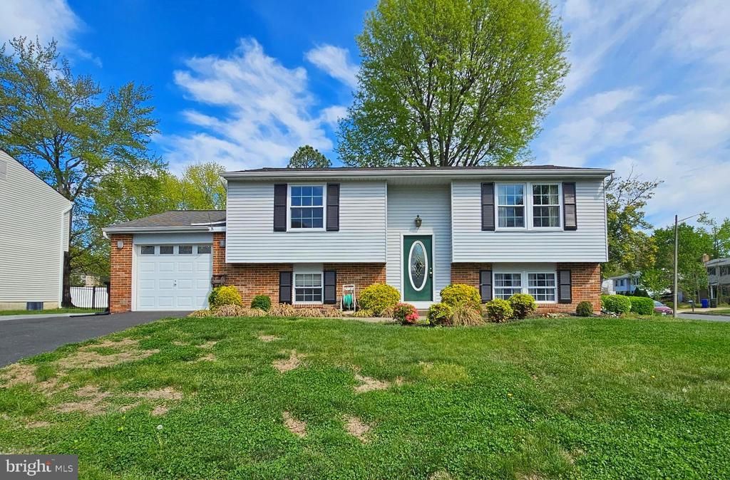 7907 Steadman Street, Alexandria, VA 22309 Main Photo