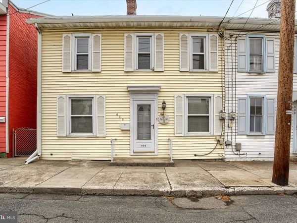 430 N EAST STREET, CARLISLE, PA 17013