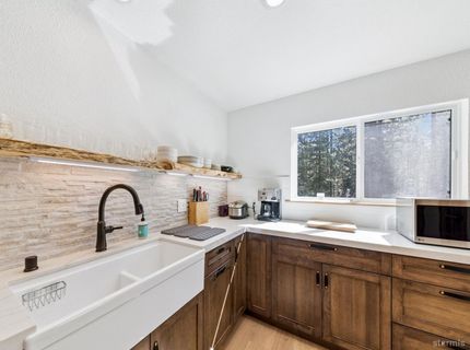 1857 Jicarilla Drive, South Lake Tahoe, CA 96150 Photo