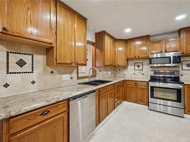 1320 Arlington Drive, Xenia, OH 45385 Photo 18