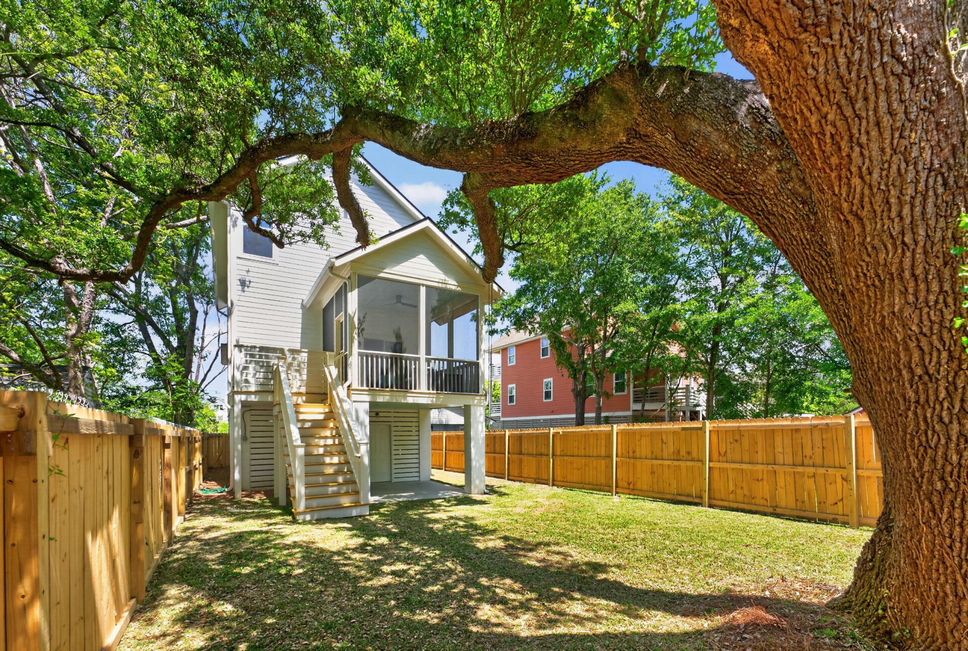 1057 Glenshaw Street Photo 28