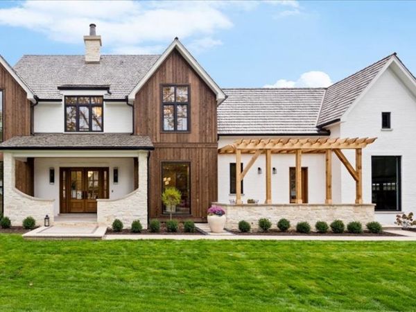 104 S Monroe Street , Hinsdale, IL 60521