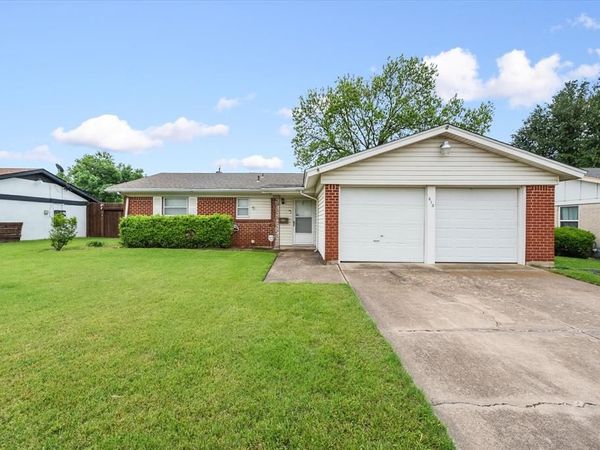613 Whitener Road, Euless, TX 76040
