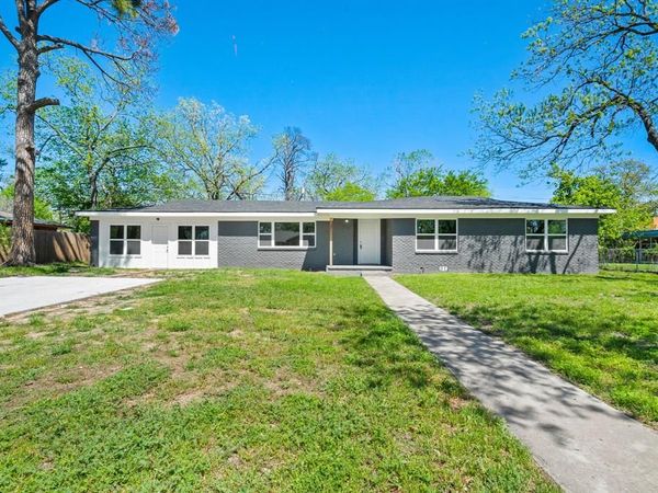 815 Lydia , Stephenville, TX 76401