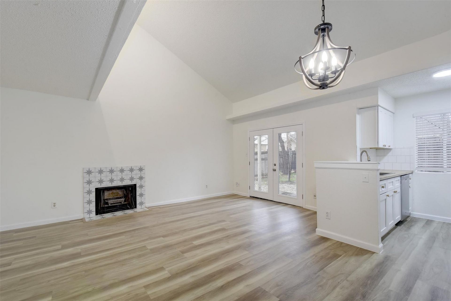 6803 Woodhue Dr, Unit A, Austin, TX 78745 Main Photo