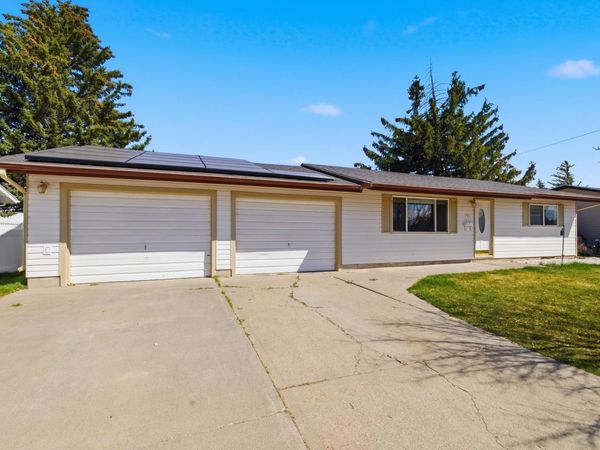 545 Collins Street, Blackfoot, ID 83221