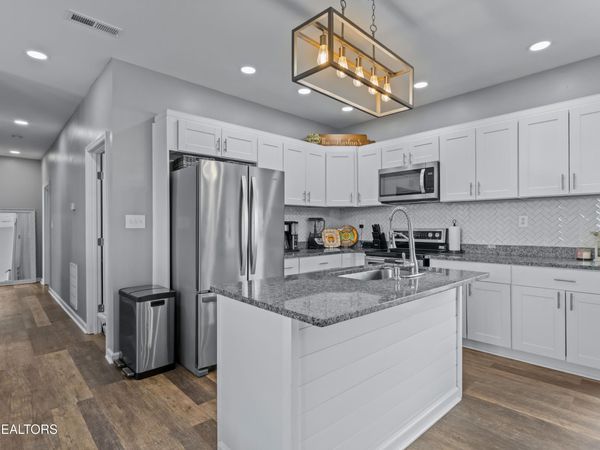 226 Ebenezer Rd, Chuckey, TN 37641