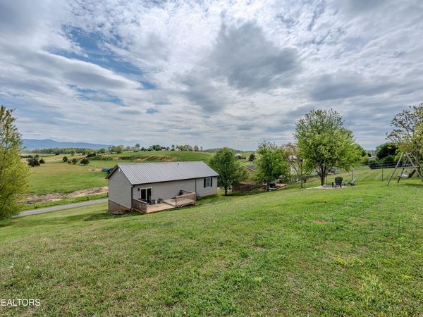 226 Ebenezer Rd, Chuckey, TN 37641