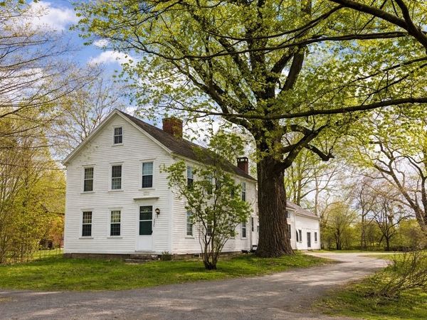 130 West Street, Hadley, MA 01035