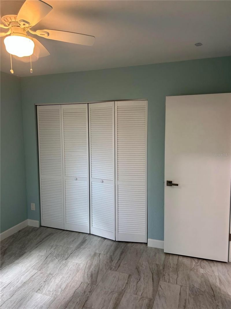 717 Sunset Cove, Madeira Beach, FL 33708 Photo