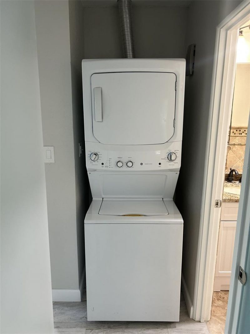 717 Sunset Cove, Madeira Beach, FL 33708 Photo