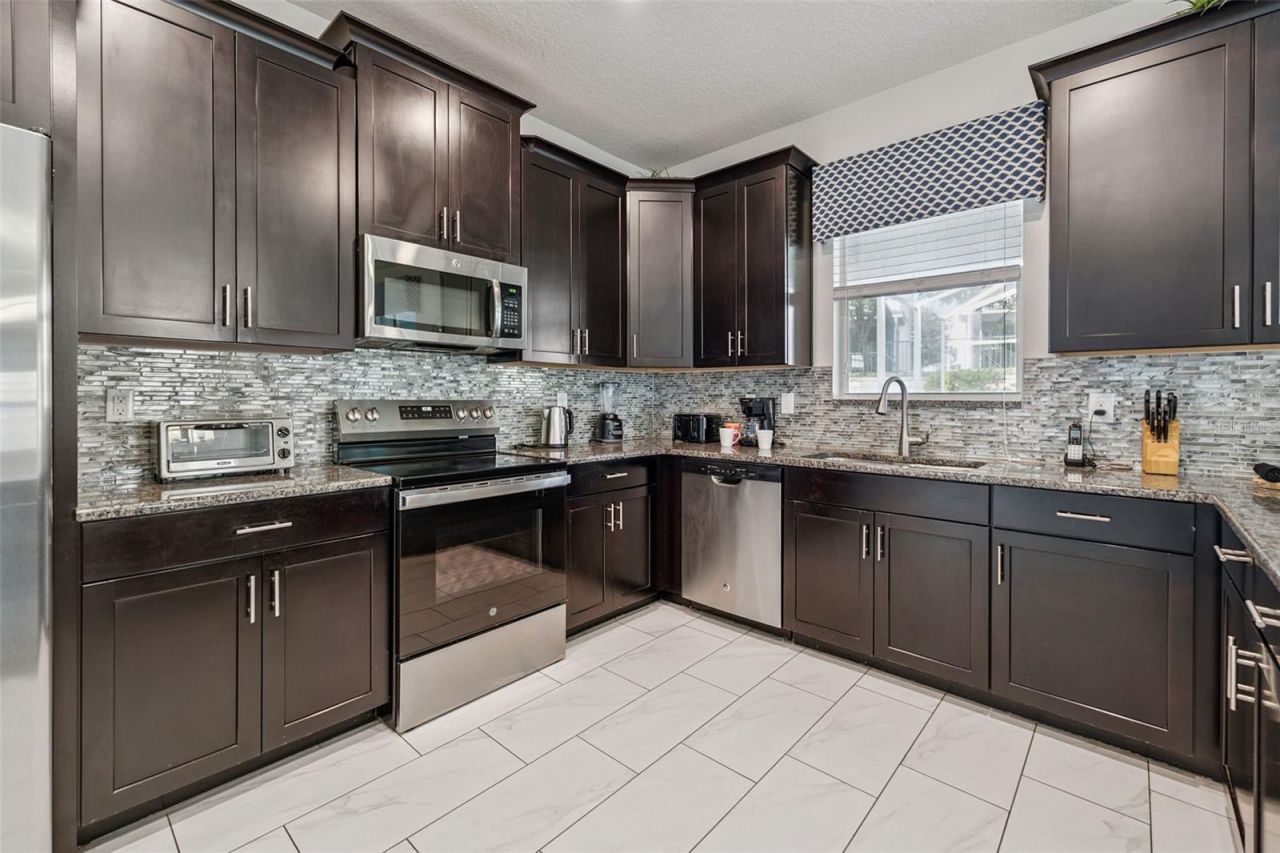 9038 Stinger Drive, Davenport, FL 33896 Photo