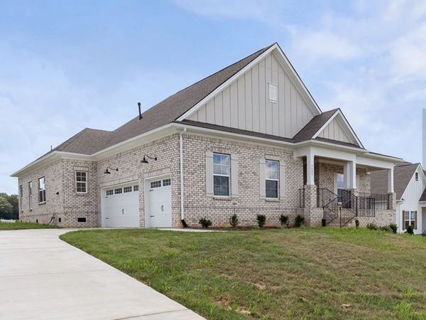 7505 Shoal Mill Point , Fairview, TN 37062