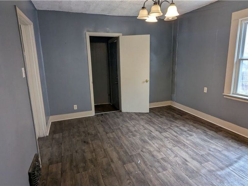 379 Homestead Street, Akron, OH 44306 Photo 10