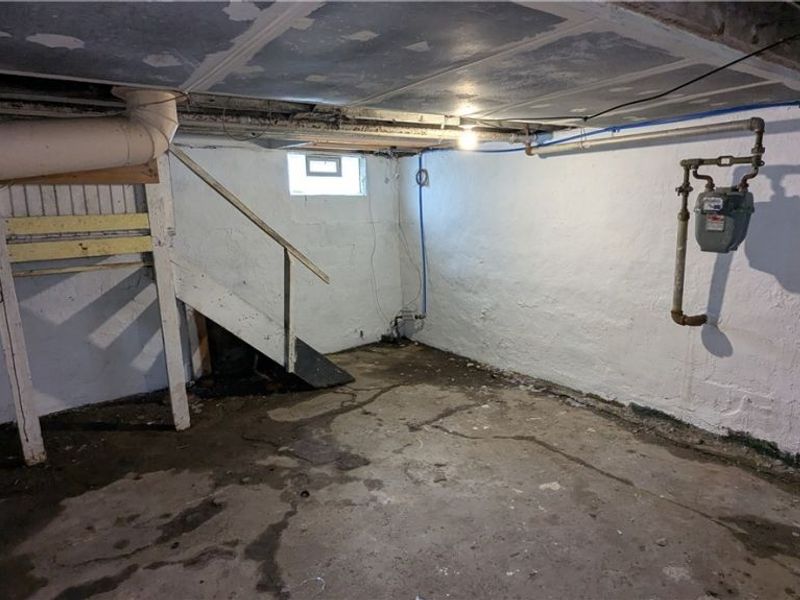 379 Homestead Street, Akron, OH 44306 Photo 41