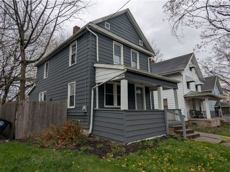 379 Homestead Street, Akron, OH 44306 Photo 5