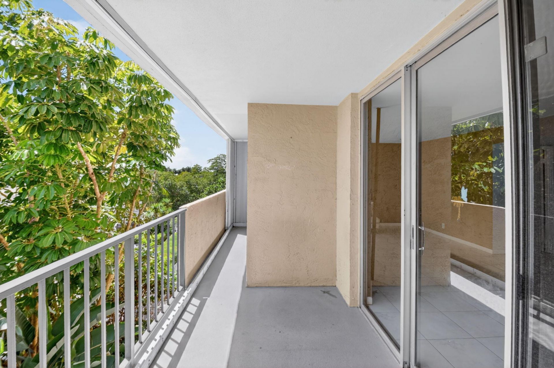 3581 S Ocean Boulevard, Unit 3c, South Palm Beach, FL 33480 Photo