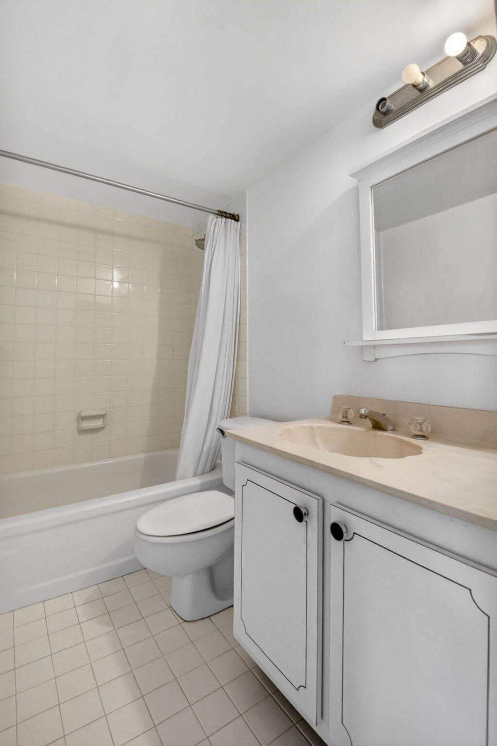 3581 S Ocean Boulevard, Unit 3c, South Palm Beach, FL 33480 Photo