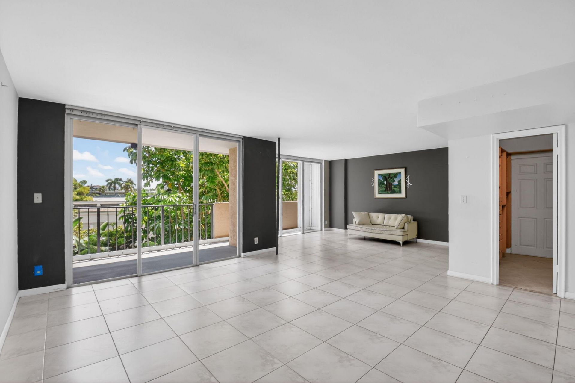 3581 S Ocean Boulevard, Unit 3c, South Palm Beach, FL 33480 Photo