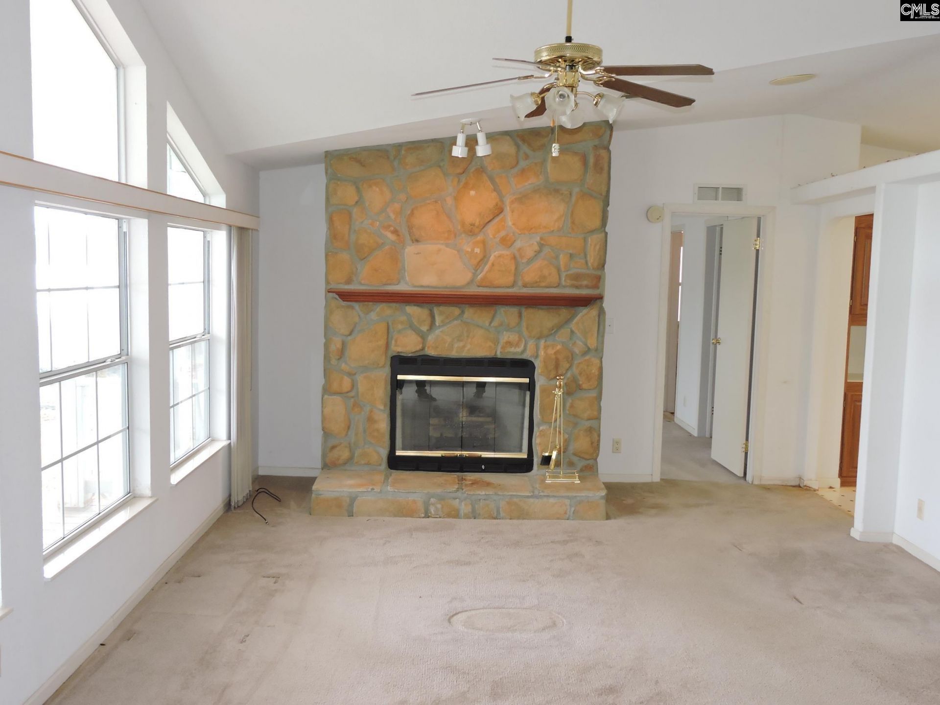 72 Sunshine Point Photo 10